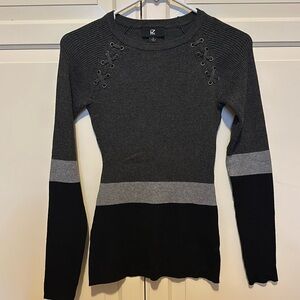 WORN ONCE Gray women’s sweater